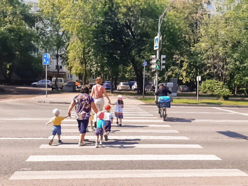 В учреждениях соцзащиты напомнили правила безопасного поведения в городе