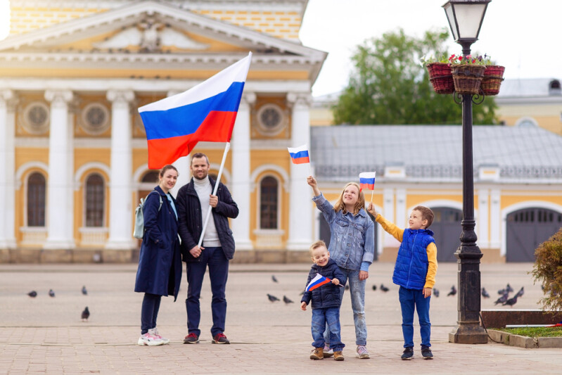 Евгений Стружак поздравляет москвичей с Днем народного единства