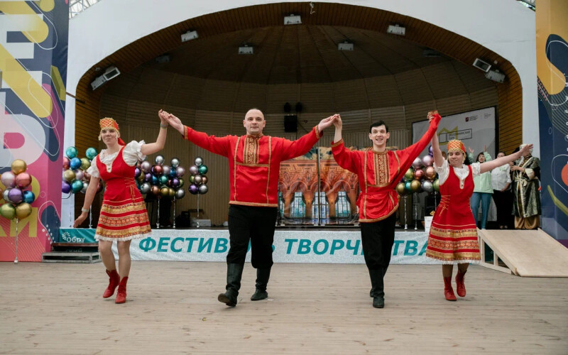 В столице прошел творческий фестиваль для жителей социальных домов